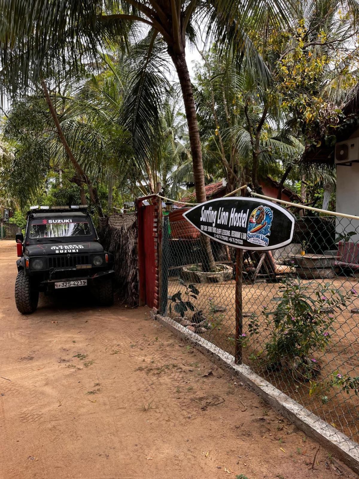 Surfing Lion Hostel Arugam Bay Exterior foto
